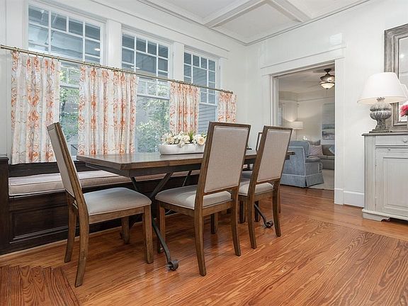 5th image of 1300 Belle Pl