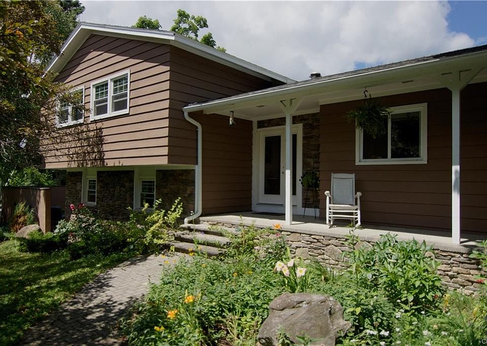1st image of 2039 Hoffman Ln