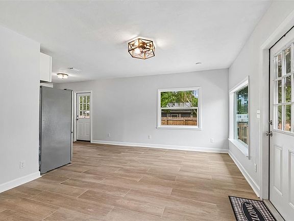 5th image of 1362 Milton St