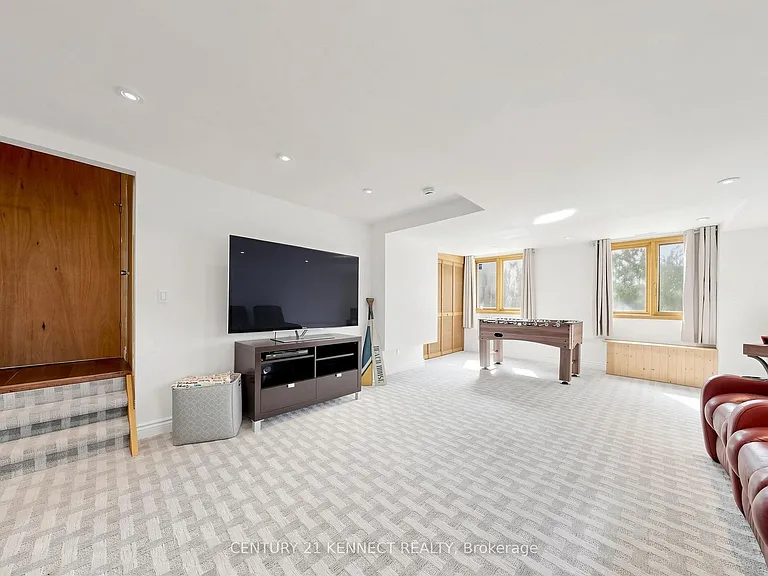 44 Pinewood Blvd — Photo 19