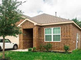 7622R Dragon Pearls Ln, Conroe, TX 77304