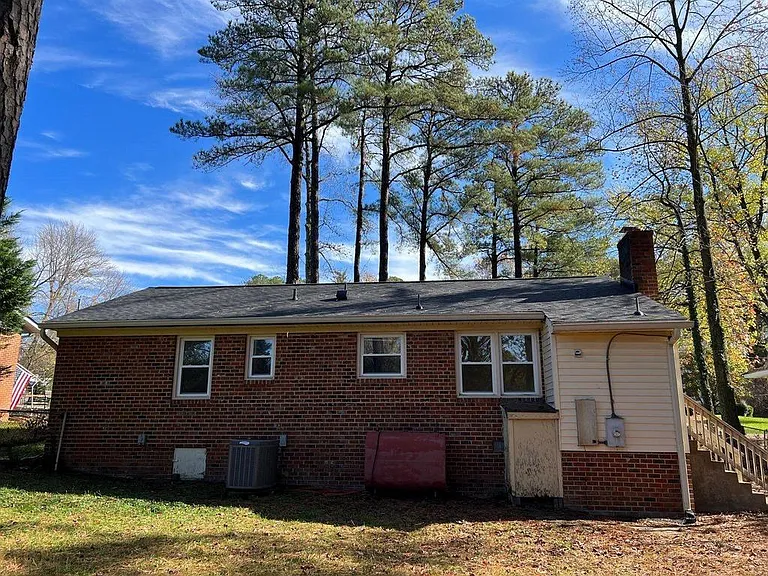 2410 Aiken Dr — Photo 22