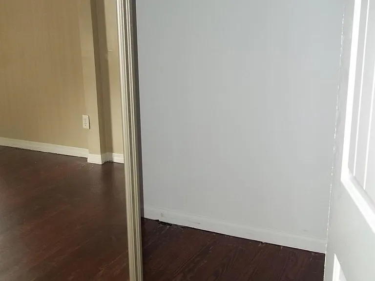 1151 Bender Ave — Photo 15