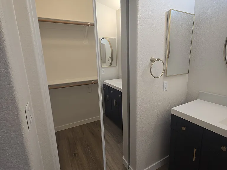 1736 E Palomino Dr — Photo 14