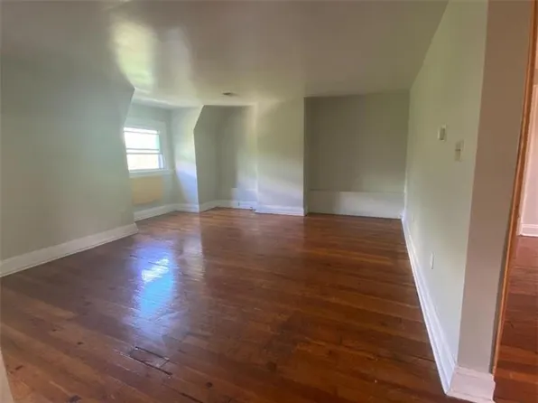 512 Ivy St APT 4, Pittsburgh, PA 15232