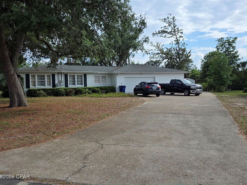 1st image of 1123 Buena Vista Blvd