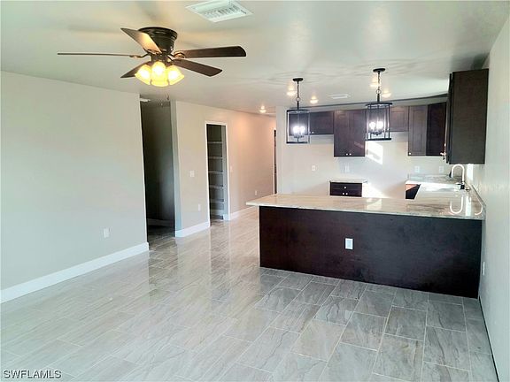 4th image of 3445 Katherine St