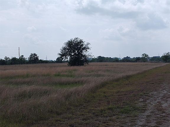 3rd image of 19709 Becker Rd