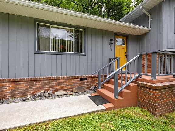 4th image of 2670 Cleveland Rd