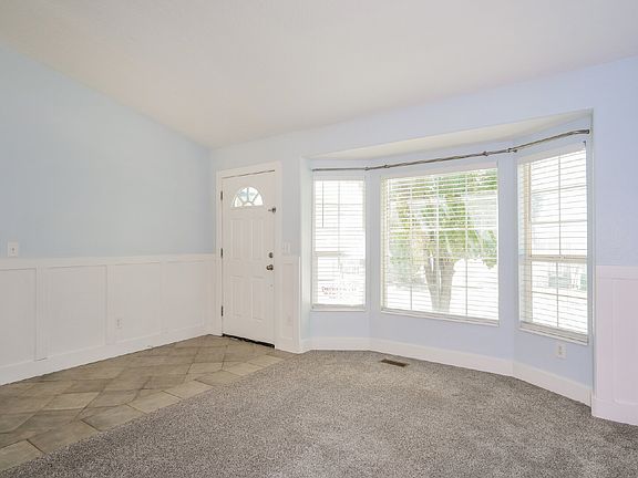 4th image of 460 W 2325th St N