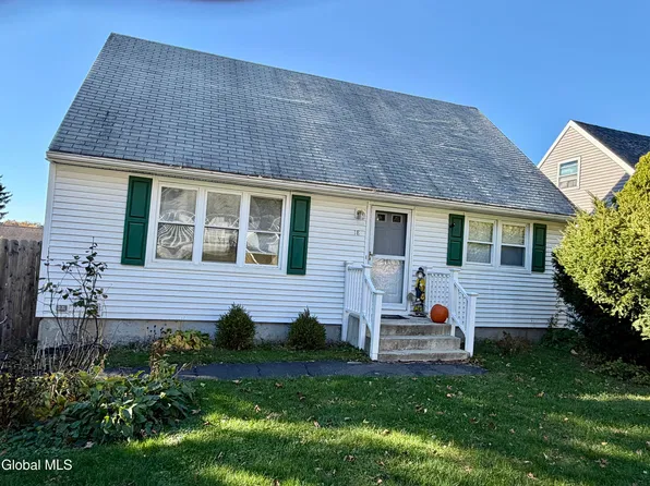 18 James Lane, Troy, NY 12182