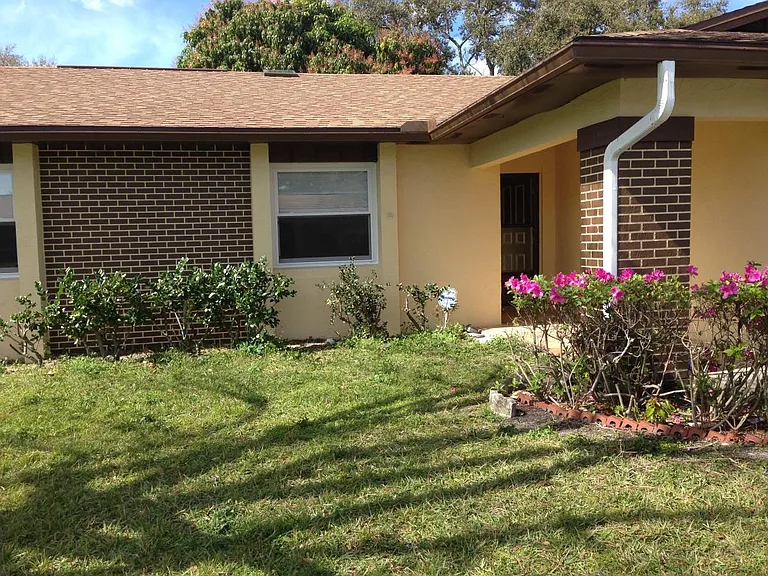 5242 Ansonia Ct — Photo 3