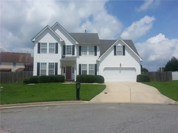 105 Avery Ct, Suffolk, VA 23434