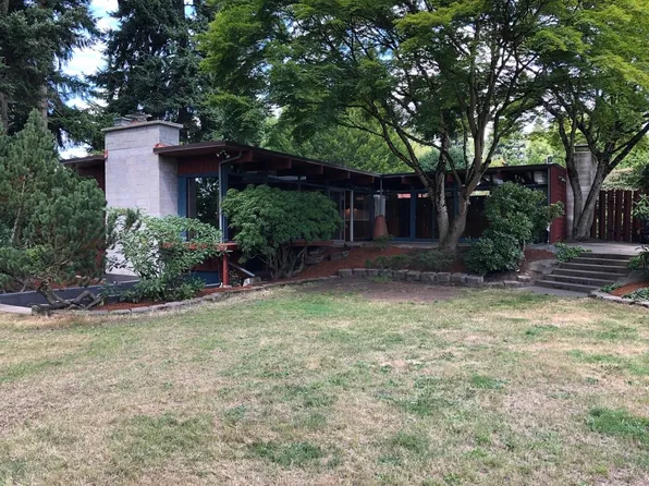 12101 SE 26th St, Bellevue, WA 98005