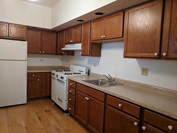5th image of 5324 N Glenwood Ave #2
