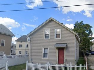 107 Sterry St, Pawtucket, RI 02860