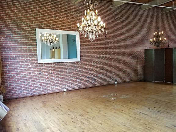 5th image of 500 N Duke St APT 54-301