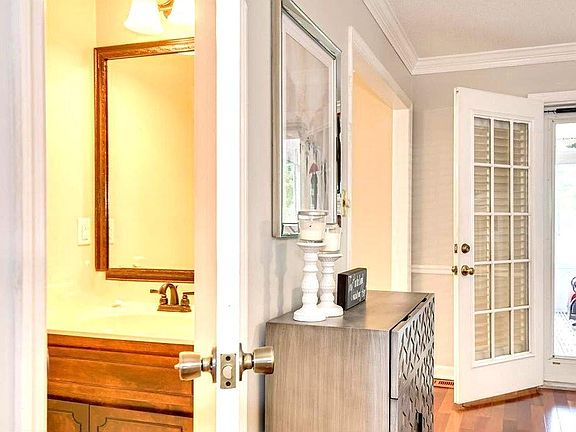5th image of 2903 Pleasant Cove Court