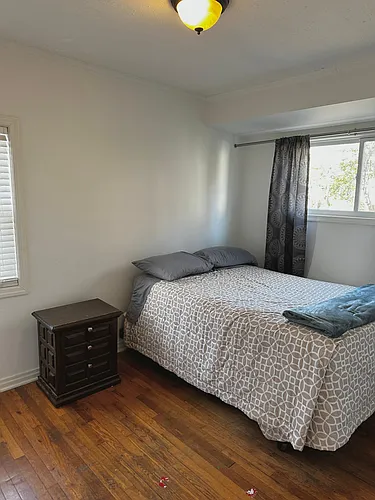 4505 Dahill Rd Photo 1