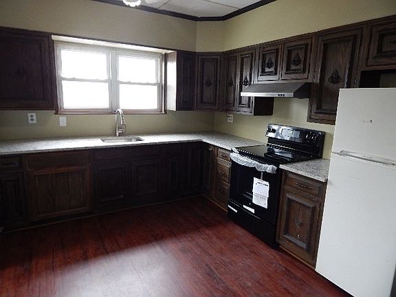 4th image of 1849 Wolf Street # Fl 2nd