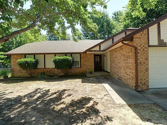4th image of 1210 N Douglas Dr