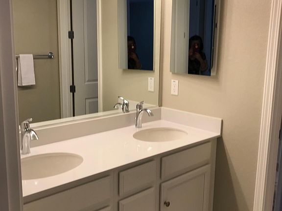 2nd image of 2570 Banks Dr