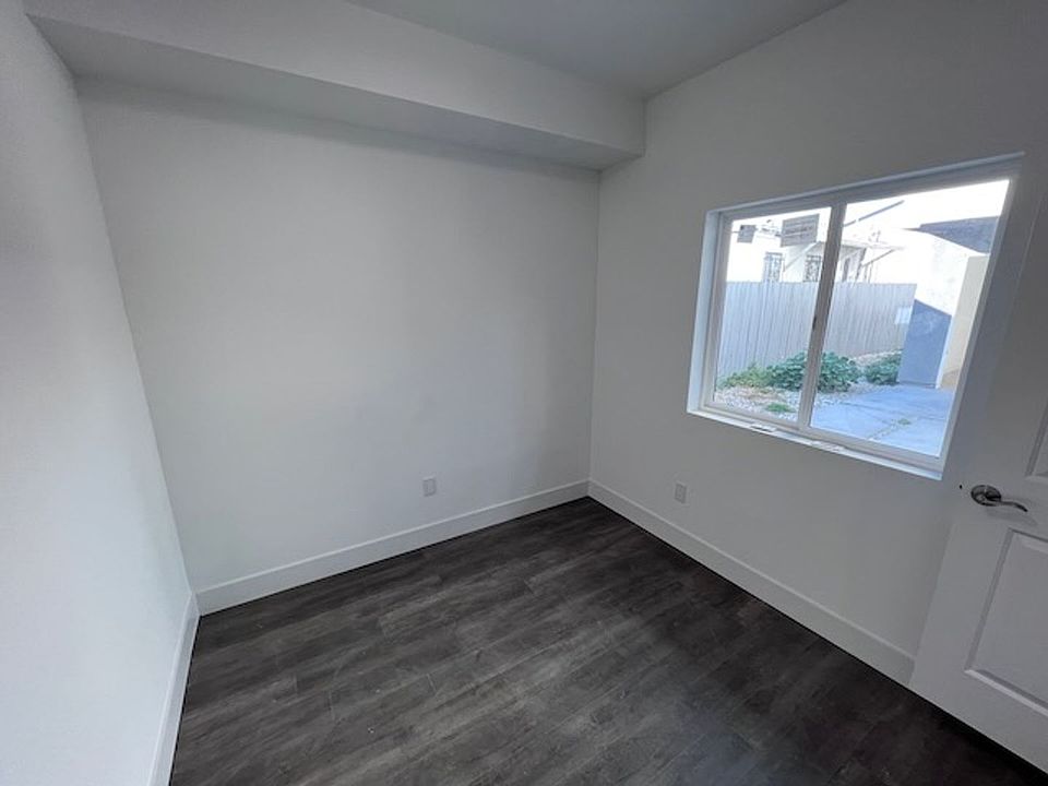 1st image of 1623 W 208th St #1621-1/2