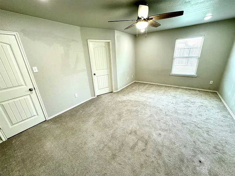 1812 Arbordale Way — Photo 6