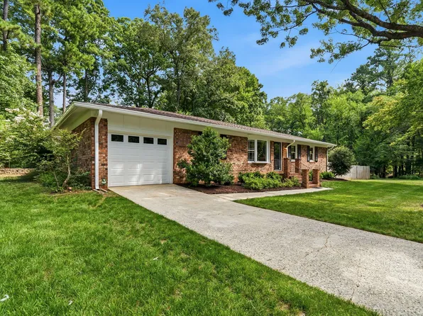 714 Brookgreen Dr, Cary, NC 27511