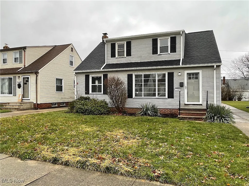 13109 Oakview Blvd photo 1