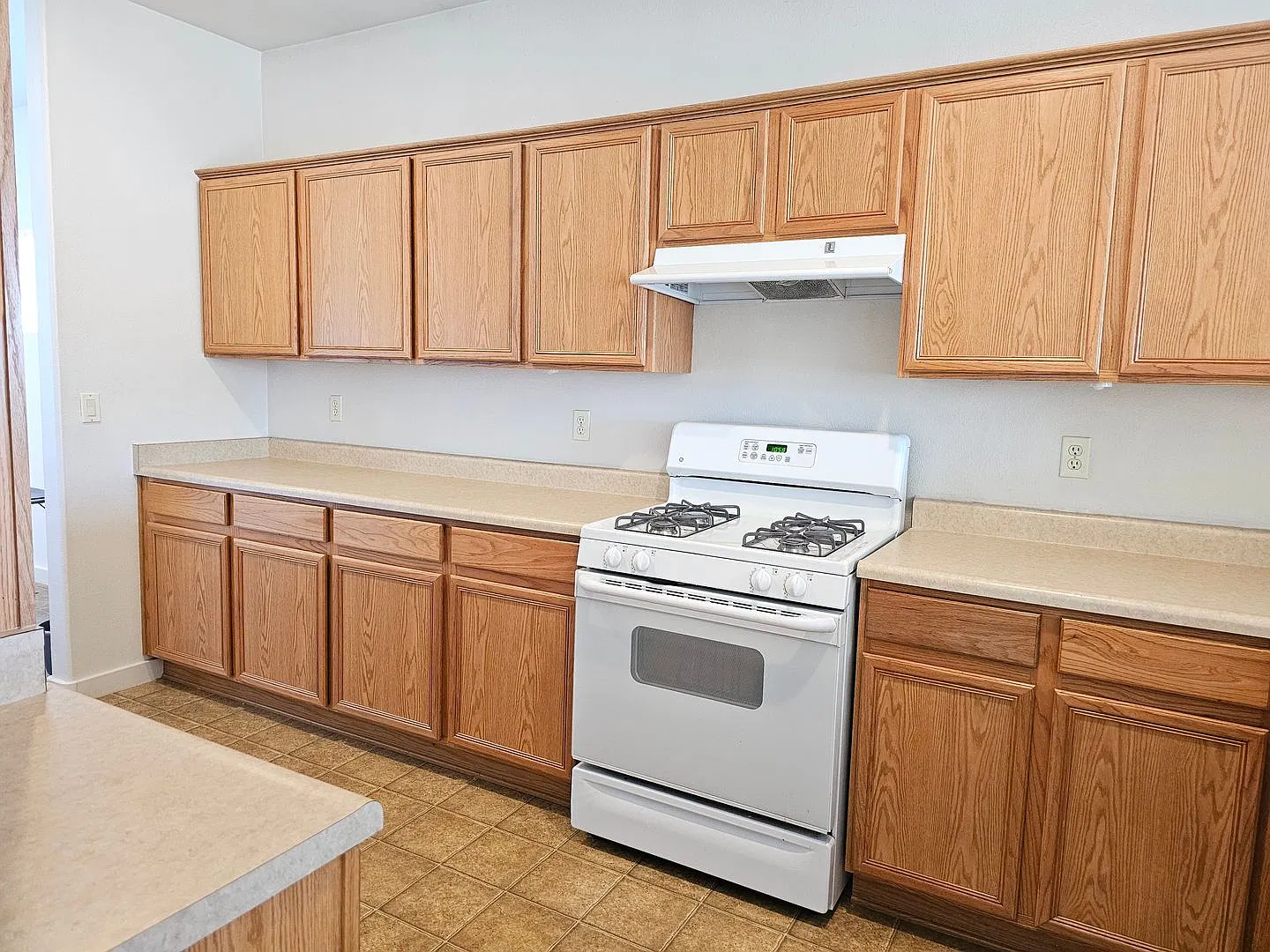 Golden Valley Stunner! 3 Car garage with Extra Toy Storage — Photo 3