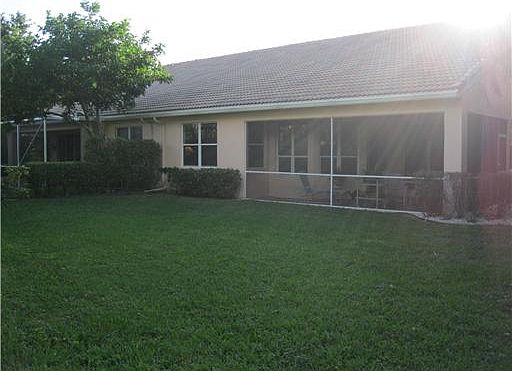 5th image of 4509 Carlton Golf Dr
