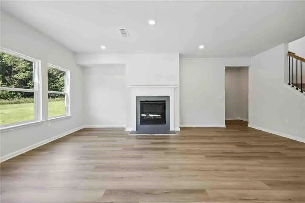 5 bed, 3.0 bath, 2989 sqft, $3,000 — Photo 3
