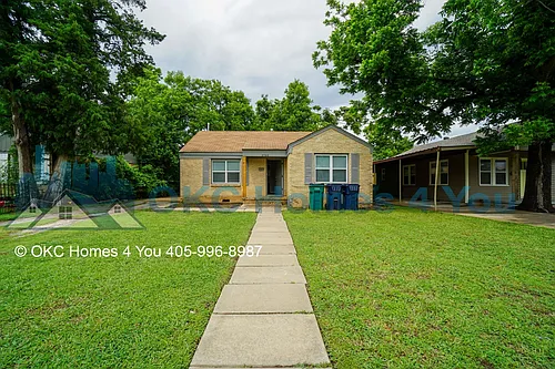 3733 NW 15th St Photo 1