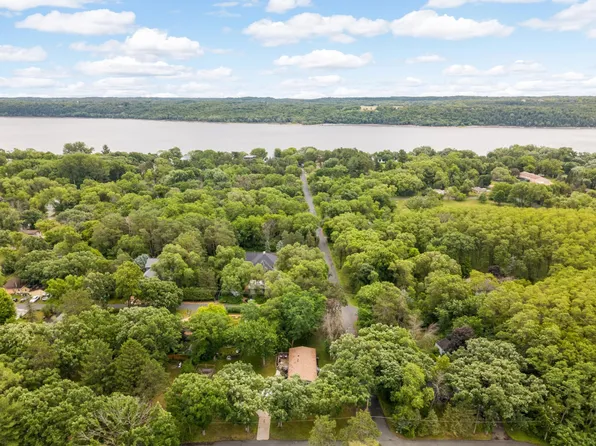 16570 22nd St S, Lakeland, MN 55043