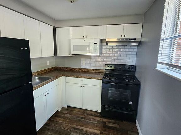 5th image of 125 Starling Rd