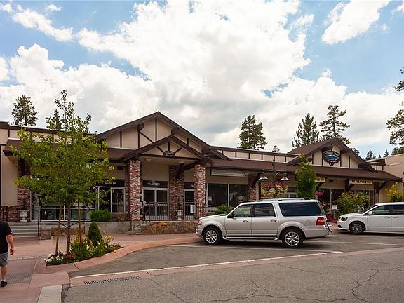 5th image of 40729 Village Dr