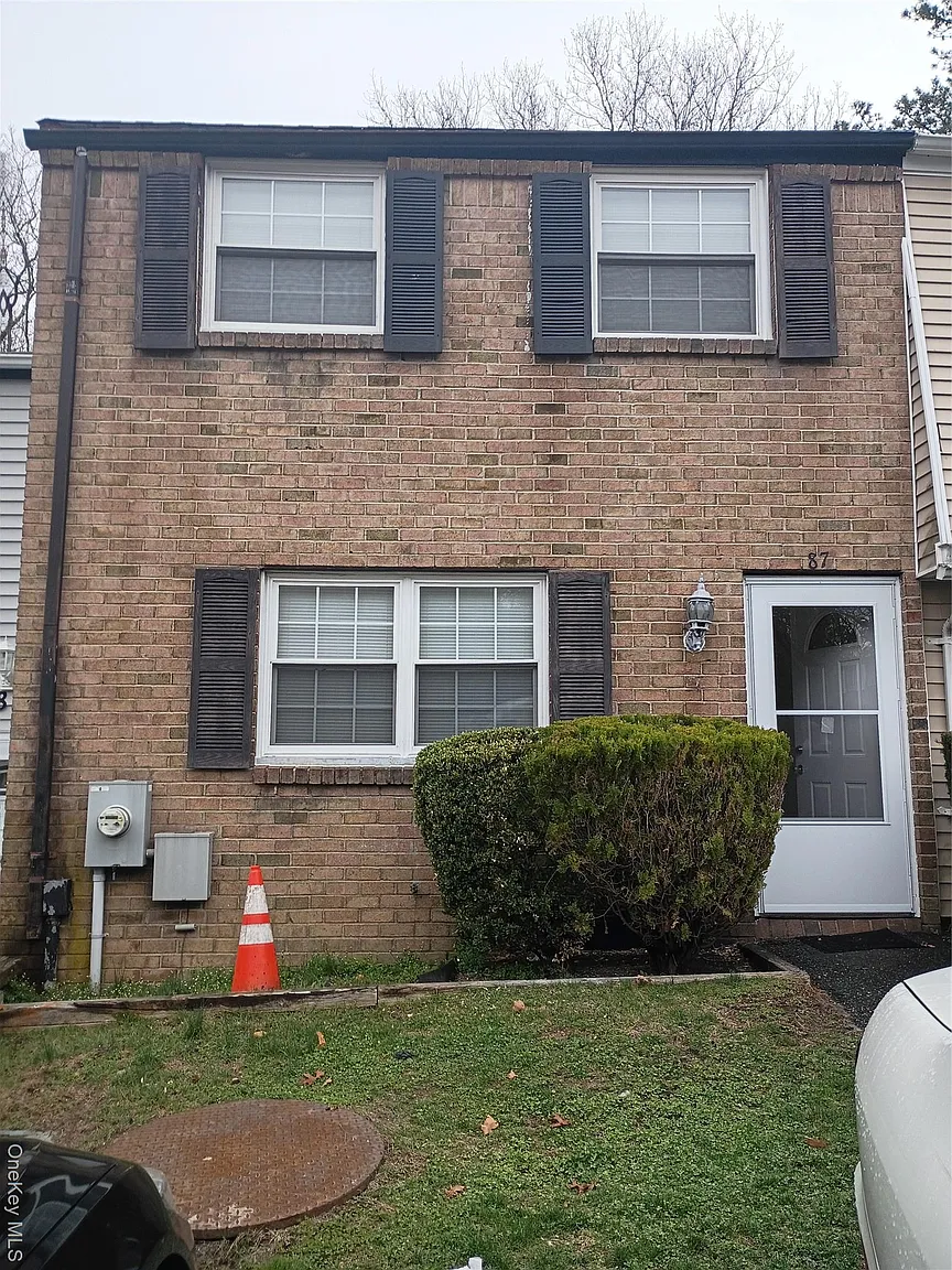 87 Hill Court #87 photo 1