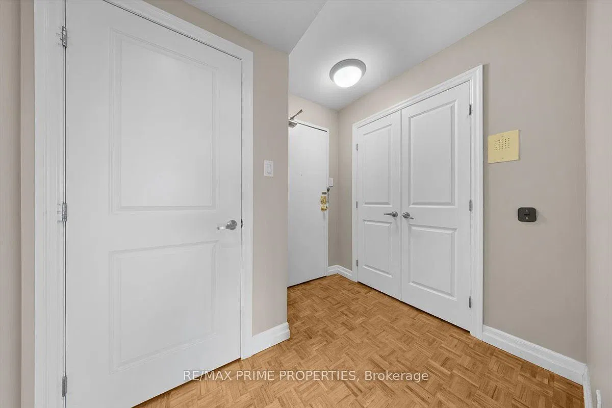2 bed, $2,200 — Photo 3