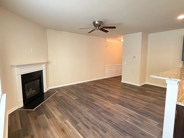 725 Grace Hodge Dr — Photo 4
