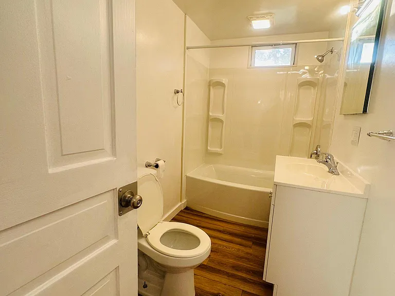 525 Cherry Ln — Photo 8