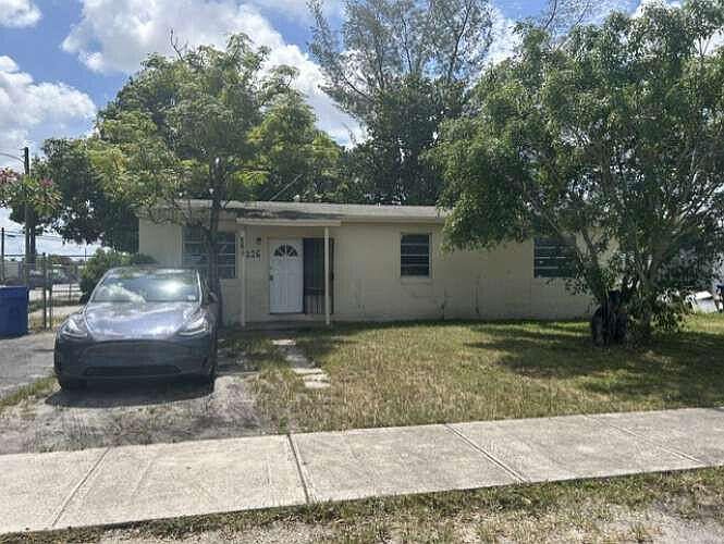 1st image of 1226 NW 23rd Terrace