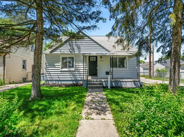 26403 Culver St, Saint Clair Shores, MI 48081