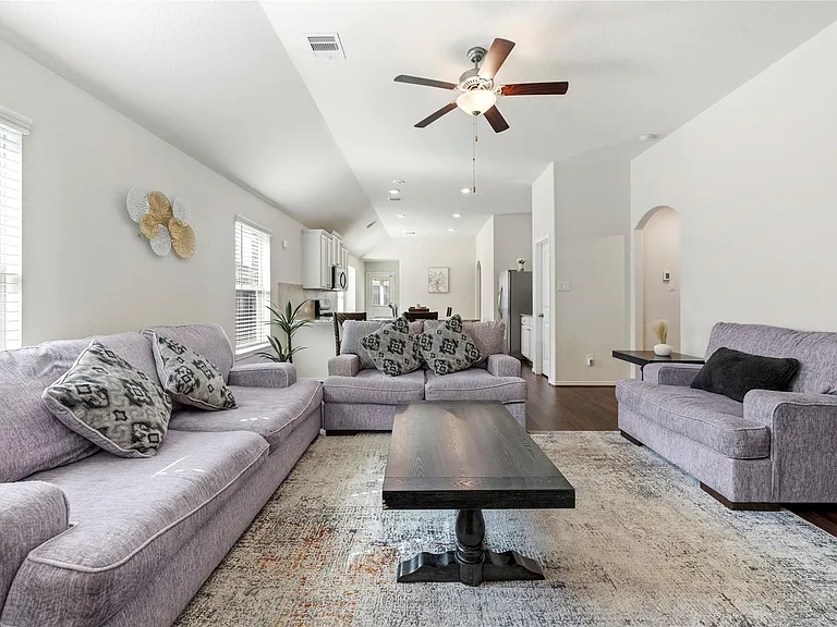 26006 Windy Prairie Ct — Photo 7
