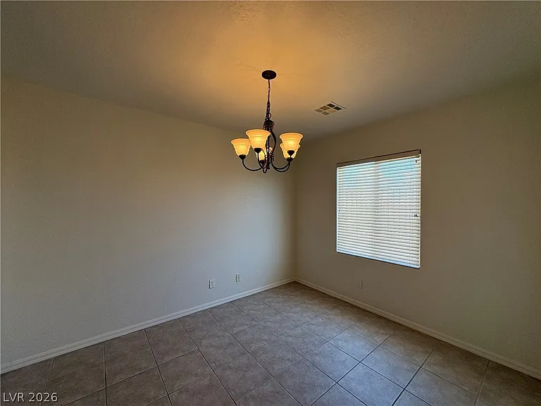 8944 Briar Bay Dr — Photo 6