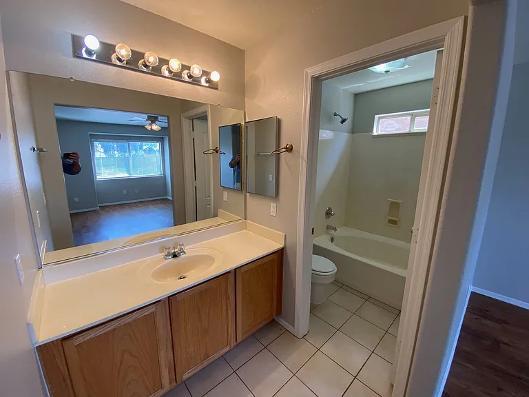 30351 N Maple Chase Dr — Photo 12