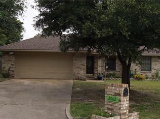 2002 Broken Arrow Cir, Bryan, TX 77807