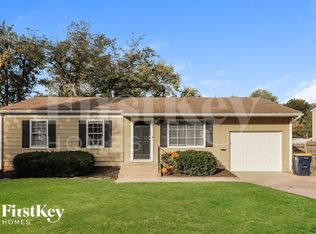9312 Stark Ave, Kansas City, MO 64138