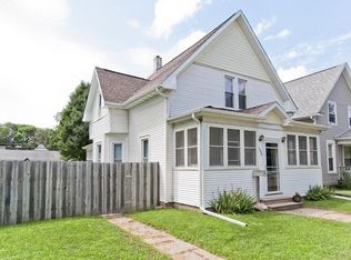 1406 J St SW, Cedar Rapids, IA 52404