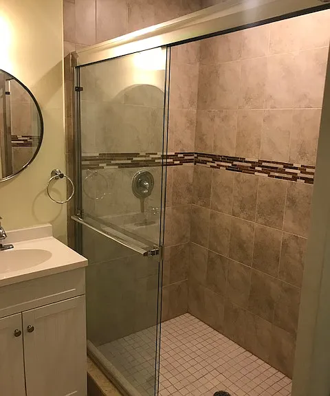 2570 Shadybranch Dr — Photo 12